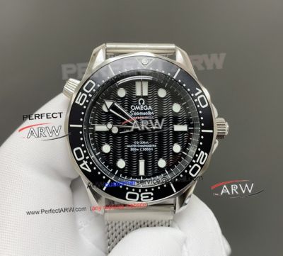 Swiss Replica Omega Seamaster No Date Black Wave Dial Mesh Steel Strap 8806 Movement Watch